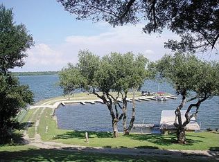 218 Skyline Dr, Sunrise Beach, TX 78643