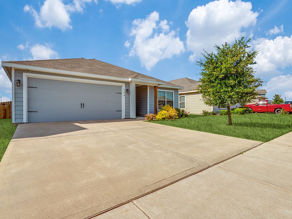 1st image of 114 Crockett Way