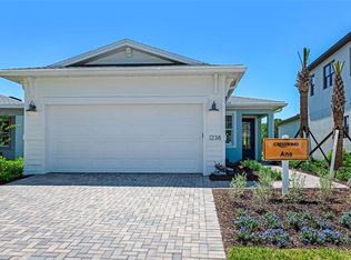 1352 Savoy Ln, Deland, FL 32724