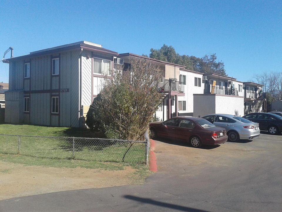 1st image of 9719 Riverview Ave #5