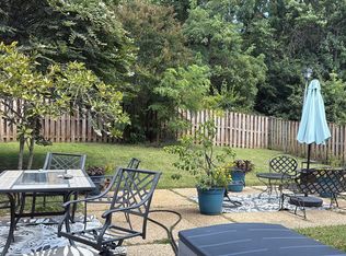 1600 Heather Pl, Crofton, MD 21114