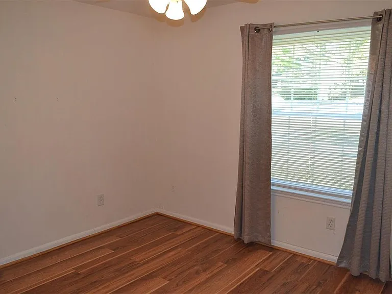 14107 Running Bear Dr — Photo 7