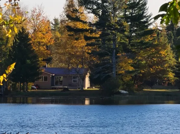 6604 W Feole Rd, Kinross, MI 49752