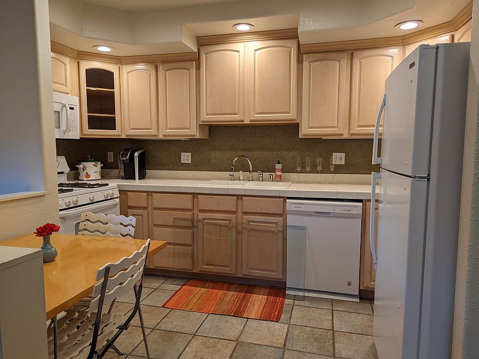 Great space to test culinary skills