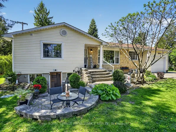 1920 County Road 2 Rd E, Elizabethtown Kitley, ON K6V 5T1