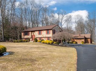 23 Putnam Rd, New Milford, CT 06776