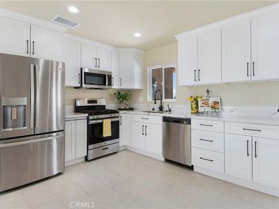 16907 Sultana St, Hesperia, CA, 92345