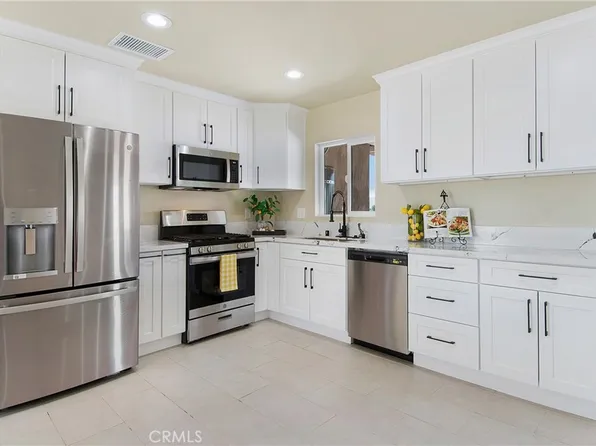 16907 Sultana St, Hesperia, CA 92345
