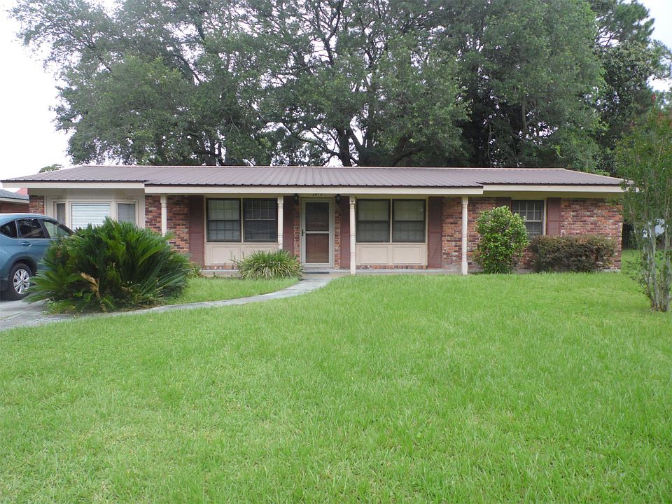 1st image of 2613 Oriole St