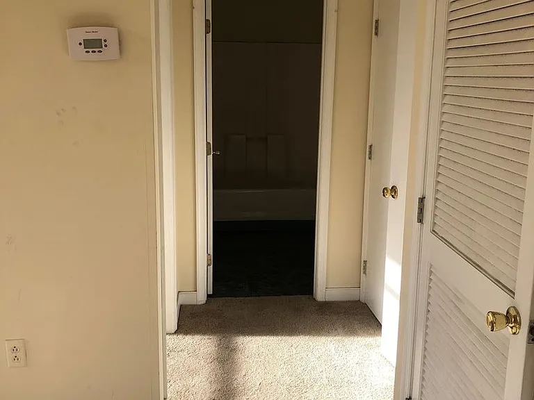 415 E. Grace Street — Photo 9