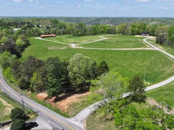 2 Pearl Dr, Nancy, KY 42544