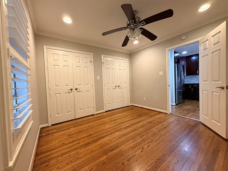 1631 Chantilly Ln — Photo 16