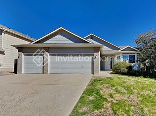 2224 S Ventura St, Aurora, CO 80013