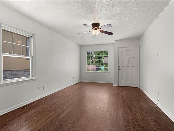 5th image of 413 N Kensington Ave
