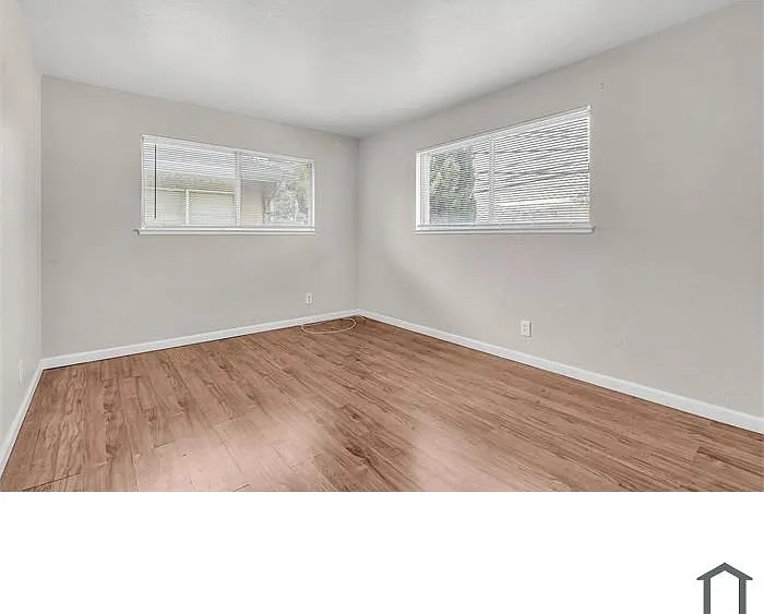 128 Catron Dr #D — Photo 5