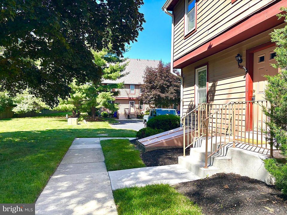 1st image of 822 Westfield Dr