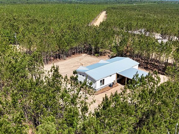 3rd image of 1262 Penny Morris Rd