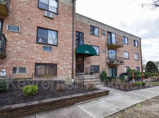 1575 W Street Rd APT 232, Warminster, PA 18974