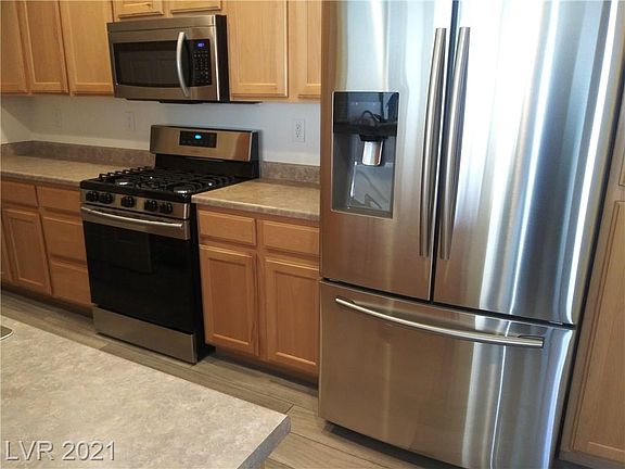 2nd image of 3975 N Hualapai Way Unit 274