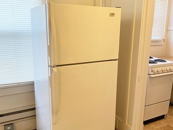 5th image of 345 S Park St #22