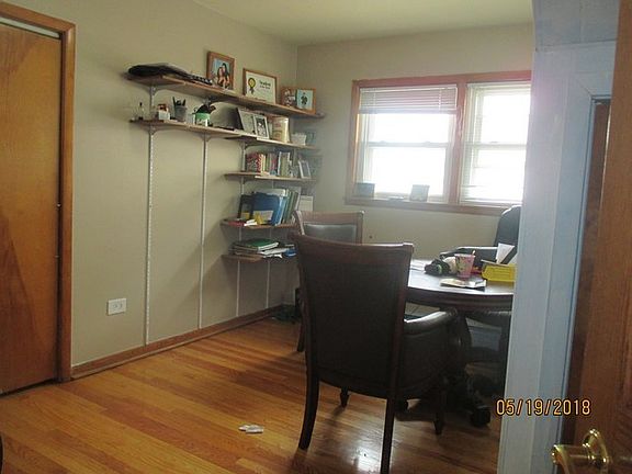 4th image of 4913 Michigan Ave