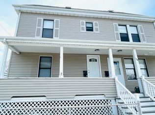 138 Emerald St FLOOR 2, Malden, MA 02148