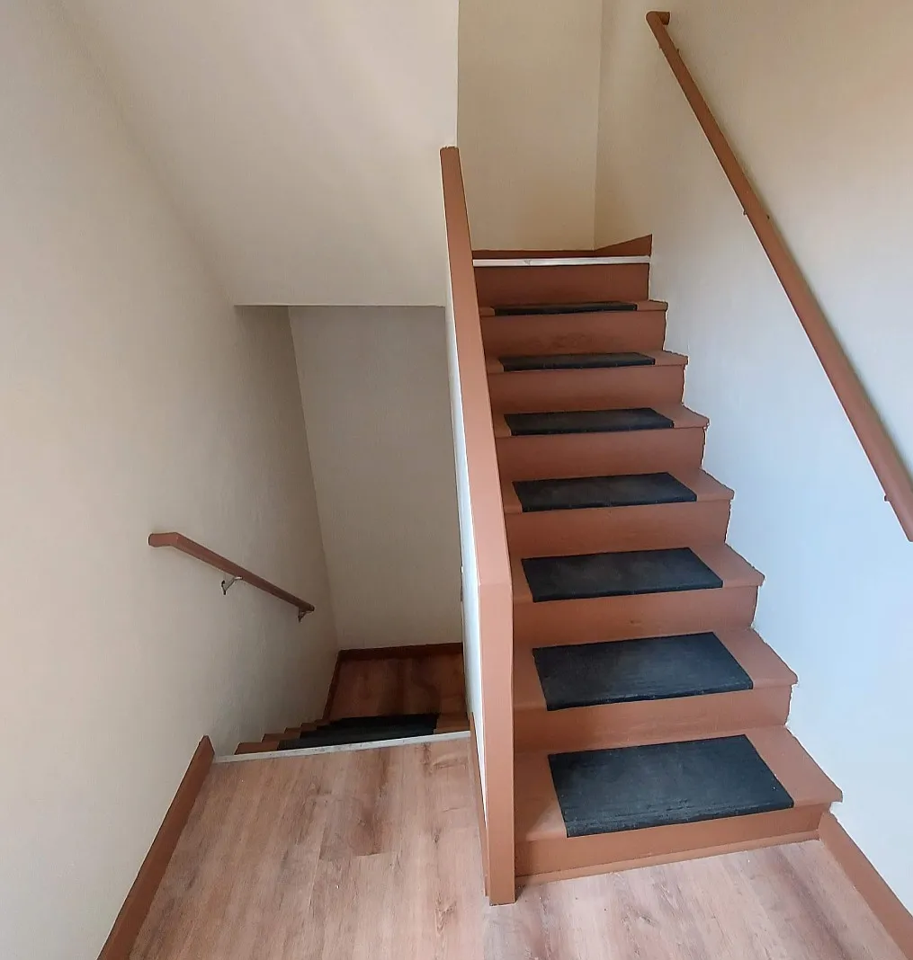 Building Photo - 13 Suffield St #1