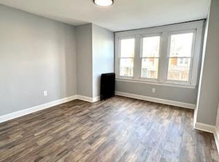 536 W Duncannon Ave, Philadelphia, PA 19120