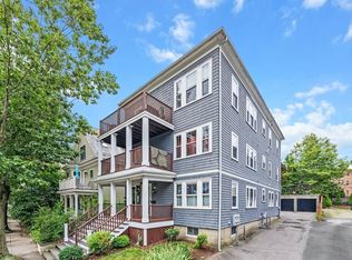 48 Jamaica Rd #3, Brookline, MA 02445