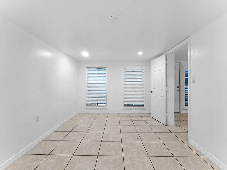 1550 S Atlantic Ave #N — Photo 12