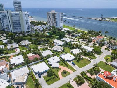 2016 Breakwater Ln, Fort Lauderdale, FL, 33316
