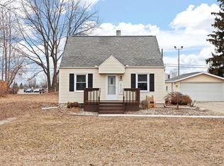 2090 Richards St, Adrian, MI 49221