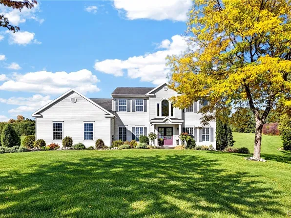 5134 Yellow Wood Pkwy, Jamesville, NY 13078