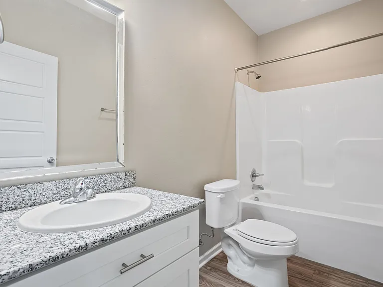 4142 Benoit Ln #7 — Photo 6