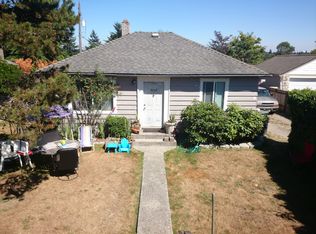 9722 34th Ave SW, Seattle, WA 98126