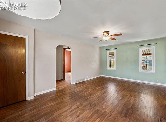 4th image of 920 Grant Ave