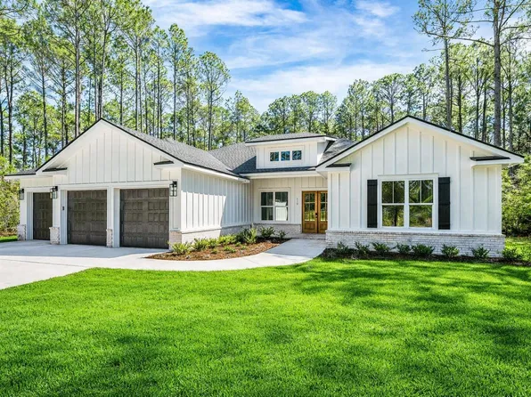 112 E Captain Fritz Way, Freeport, FL 32439