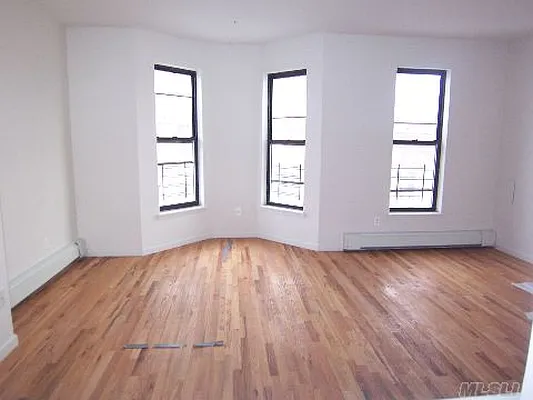 Sold by Century 21 American Homes | media 2