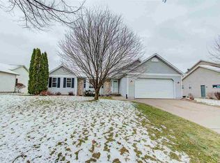 3146 Durham Dr, Sun Prairie, WI 53590
