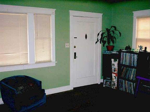 2nd image of 4472 37th St