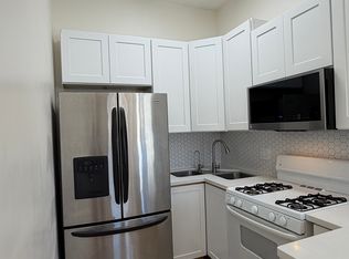 2980 K St #A, San Diego, CA 92102