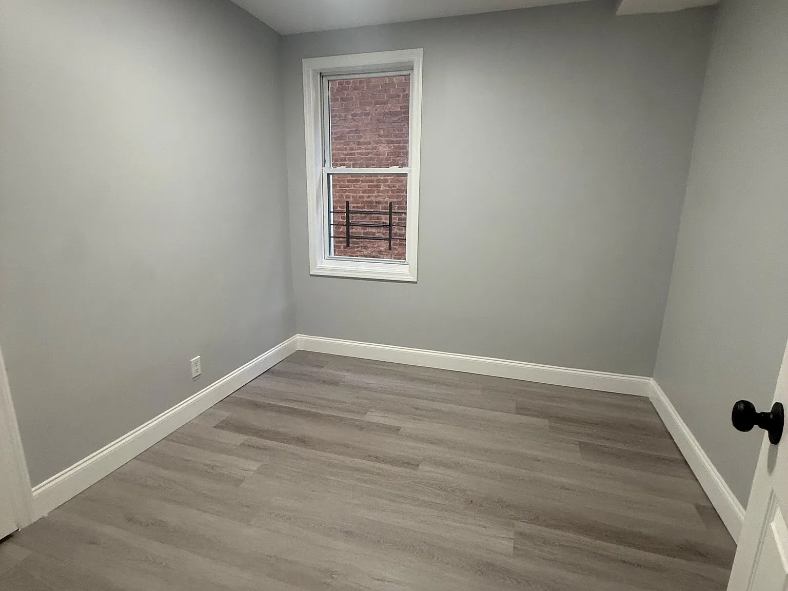 4 bed, 1.5 bath, $2,295 — Photo 4