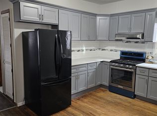 936 Albany St Floor 2, Schenectady, NY 12307