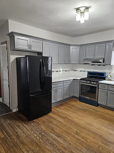 936 Albany St #2 Photo 1