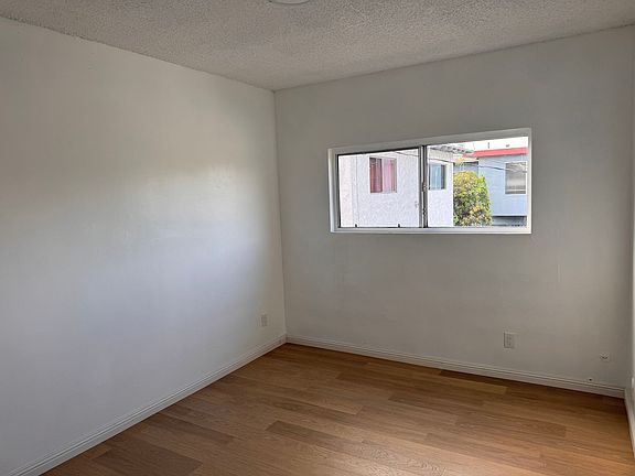 5th image of 1573 Torrance Blvd APT 5