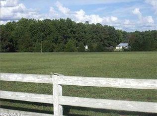 16220 Genito Rd, Moseley, VA 23120