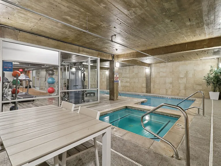 Board of Trade Lofts — Photo 51