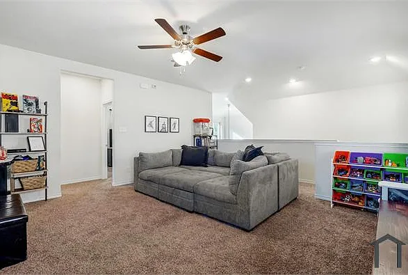 2429 Dolostone Dr — Photo 26