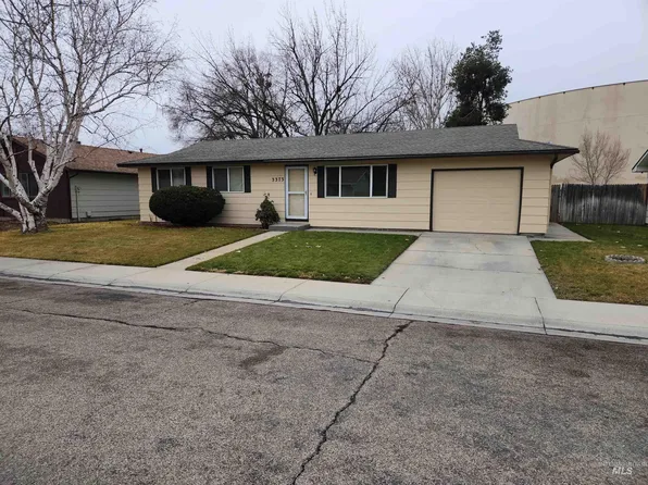 3373 N Kingswood Way, Boise, ID 83704