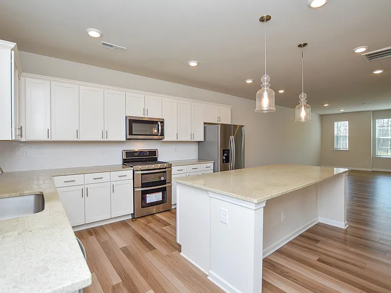 11055 Lawyers Rd #35 — Photo 9